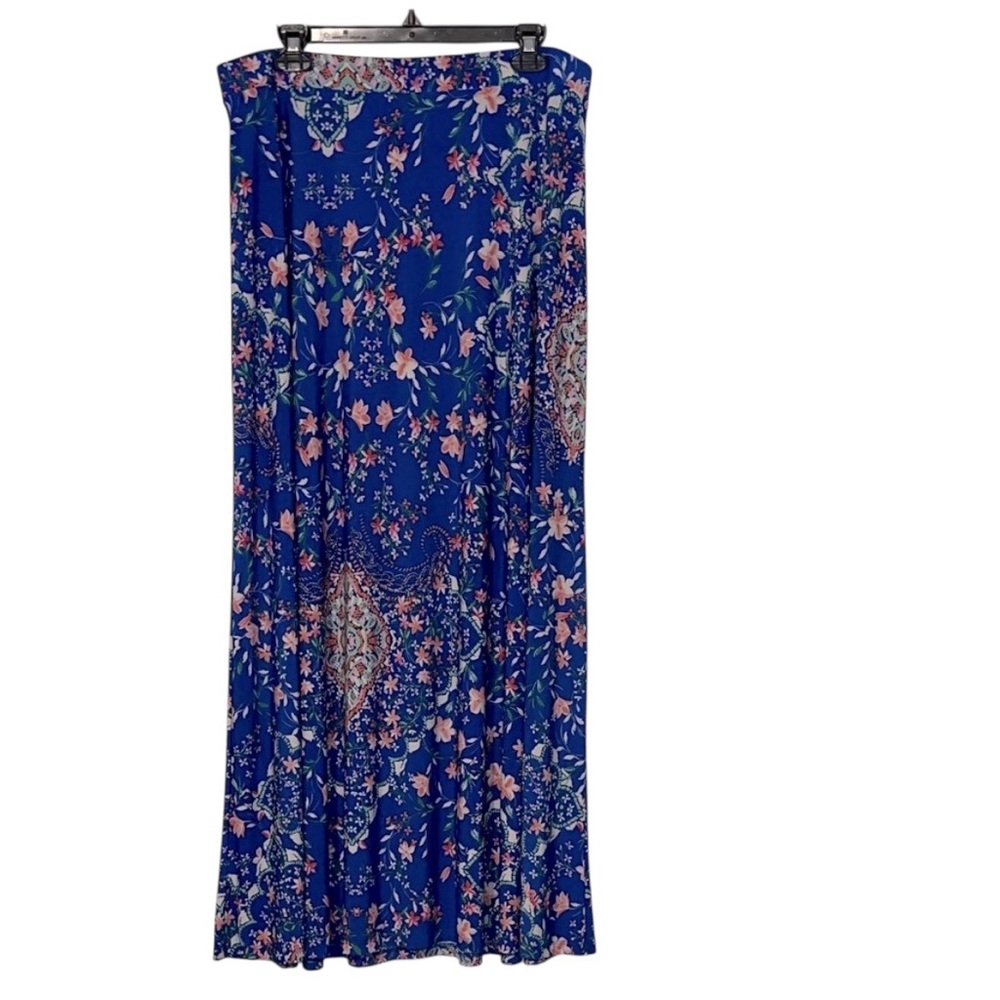 ⚡️ 3 for $30 ⚡️ C Est. 1946 Floral Maxi Skirt